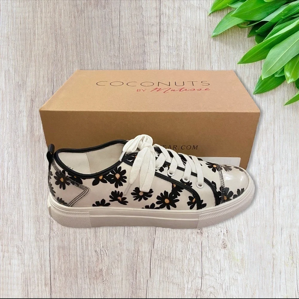 Bravo Daisy Sneakers by Matisse 8.5
